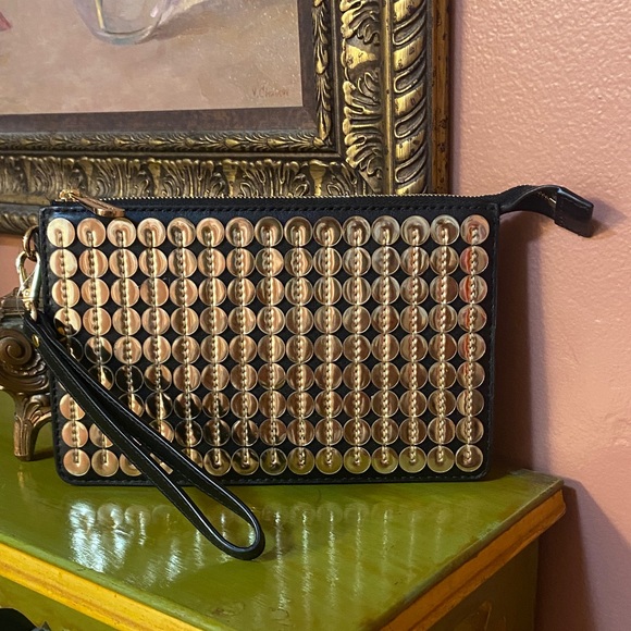 Michael Kors NEW Black and Gold Leather Wristlet Clutch with Strap - Picture 1 of 7